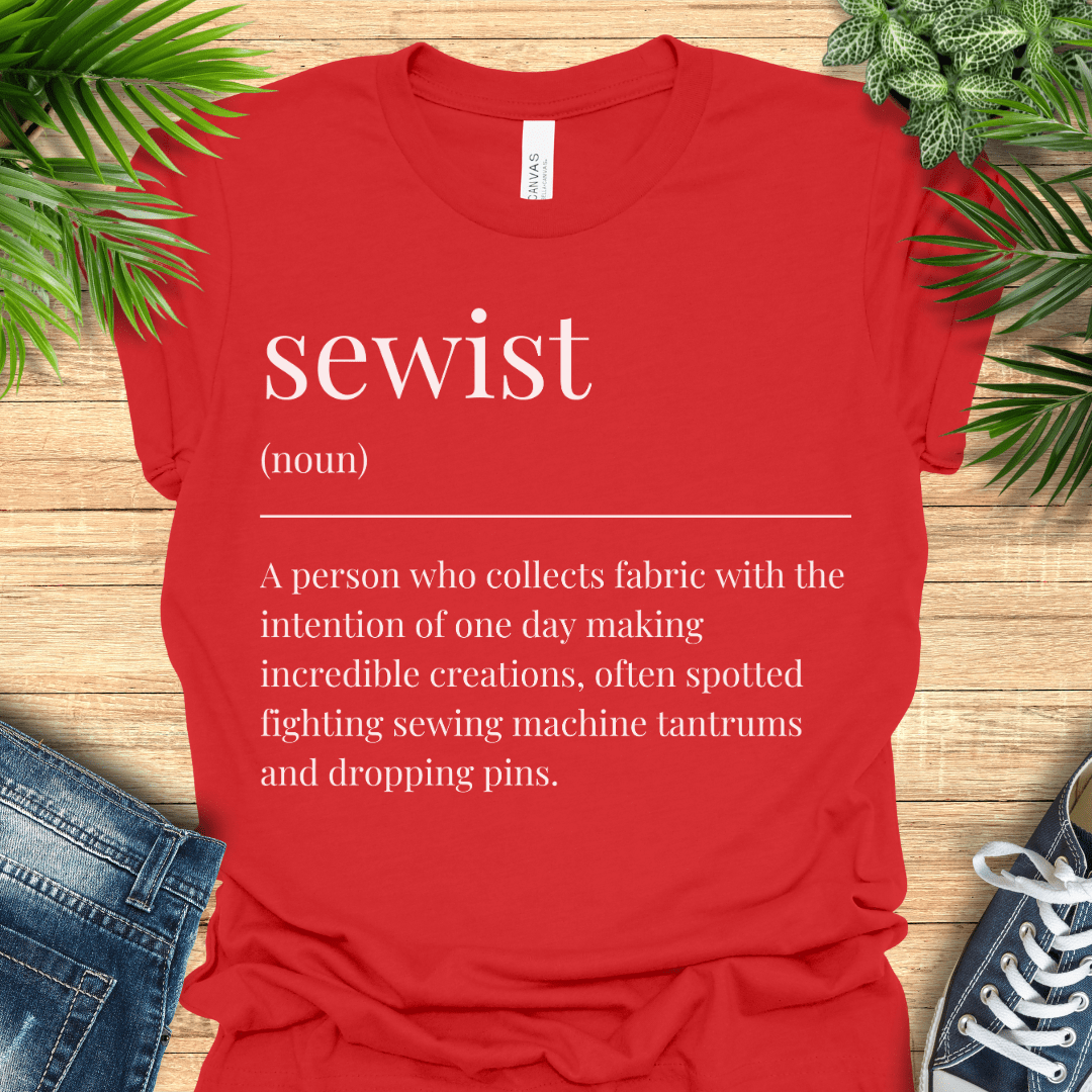Funny t-shirt for people that sew, with a dictionary-style definition of ‘sewist'. Ideal gift for sewing and quilting fans.